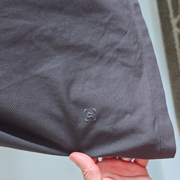 Lululemon Men's License to Train Tank - Picture 4 of 7